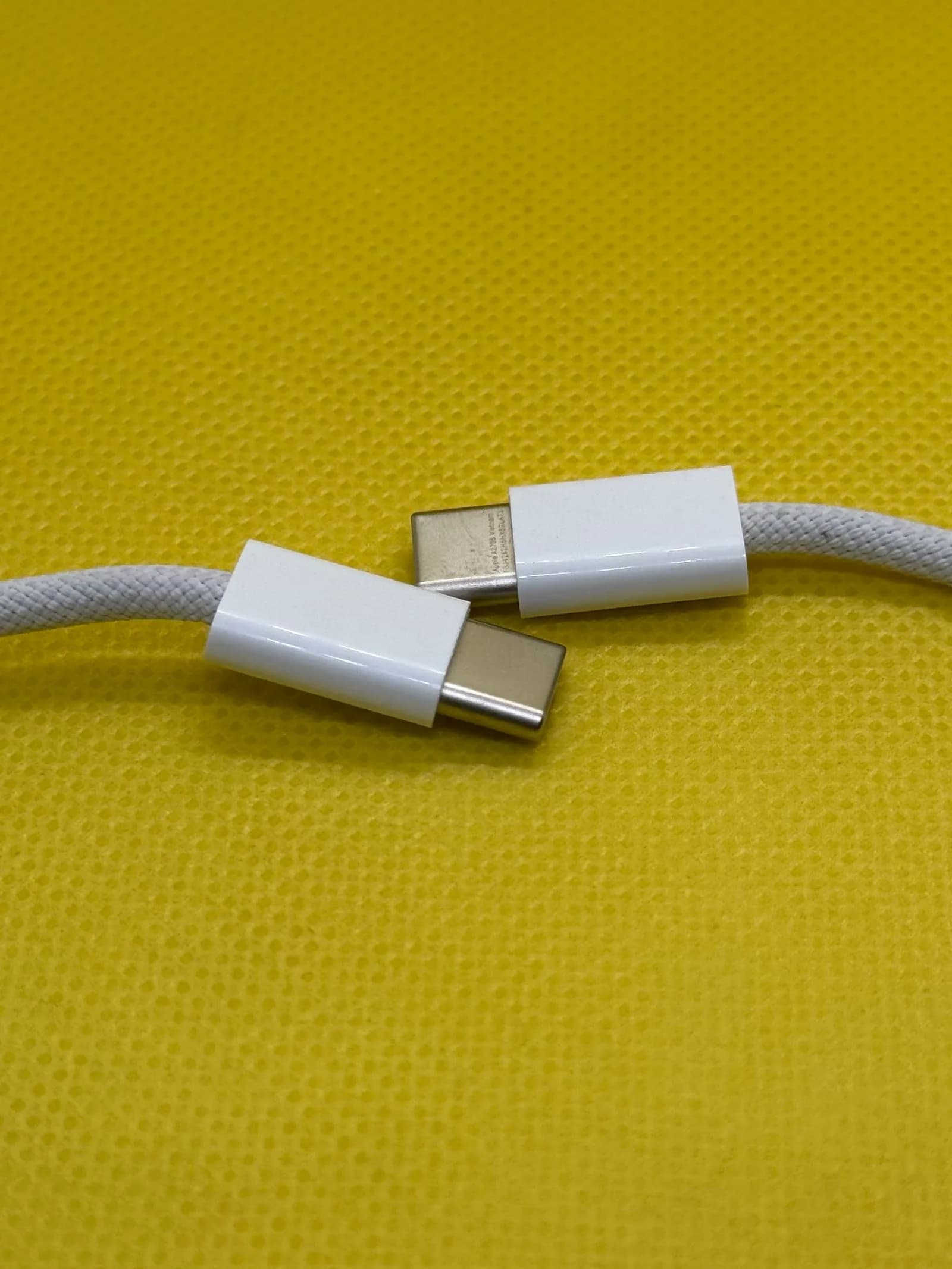 Apple Original USB‑C to USB‑C Braided Charging Cable product image 2